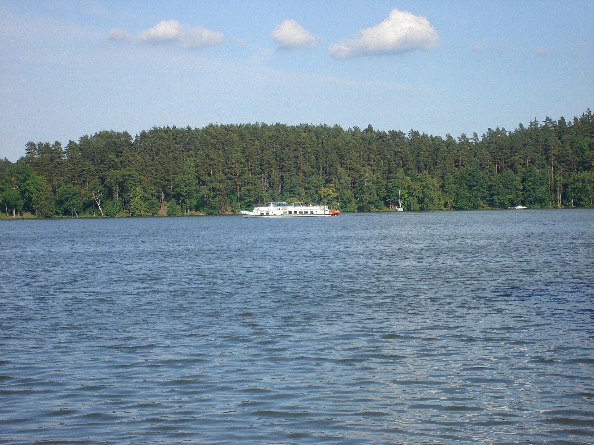 The charming Lake Nidzkie in the Masurian Lake District